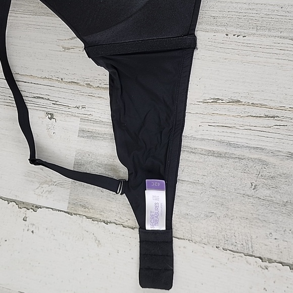 Secret Treasures black lightly padded no wire bra convertible straps Size 42C - Picture 4 of 12